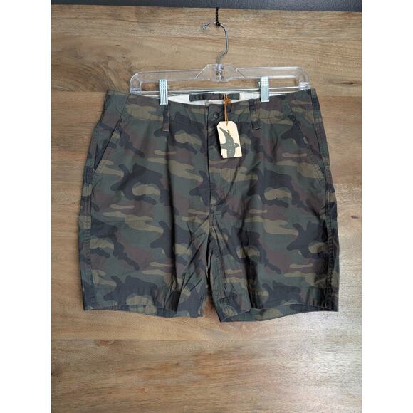 Relwen Shorts Mens 32 Green Camouflage Stretch High Waist Regular Outdoor NWT - Picture 1 of 3